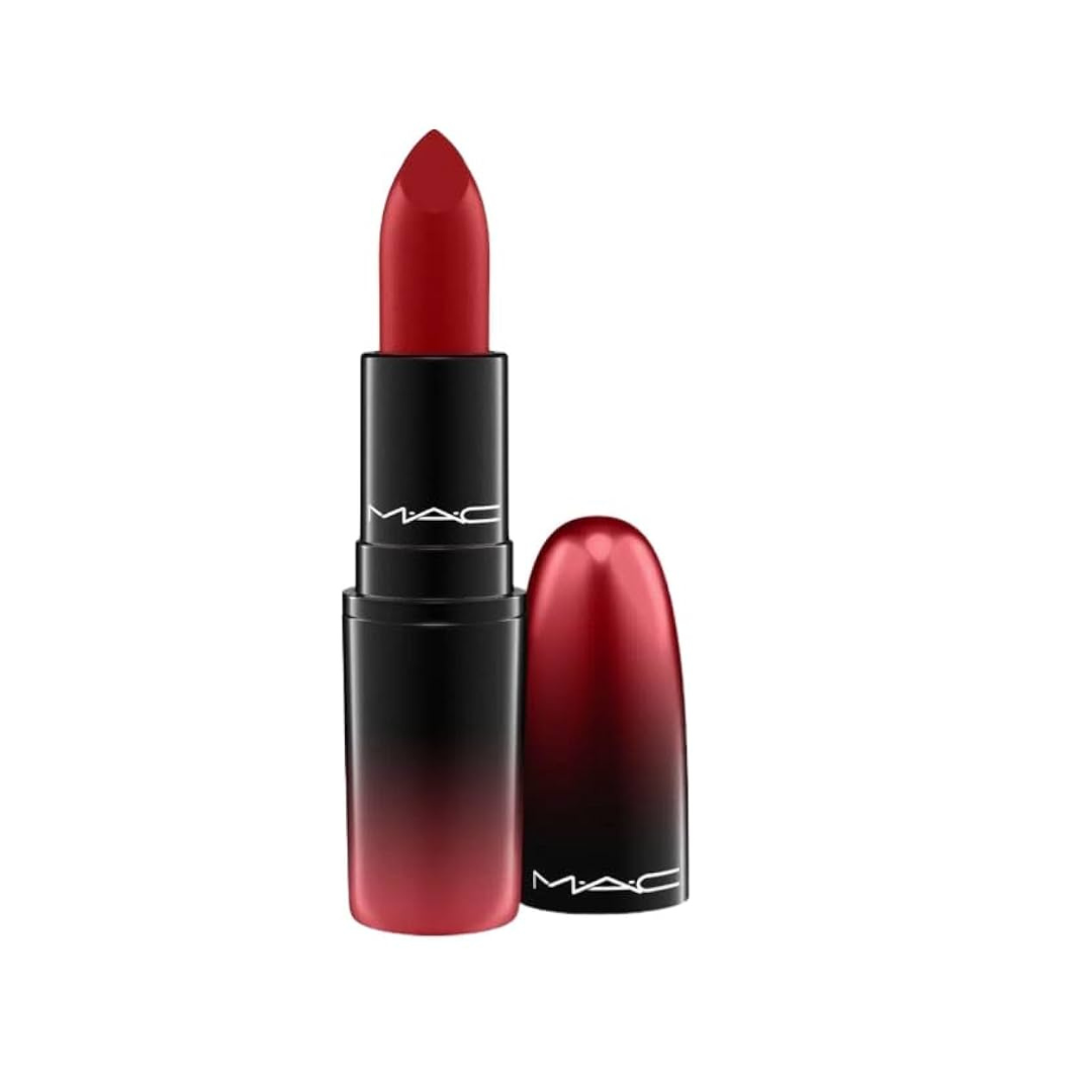 LOVE ME LIPSTICK